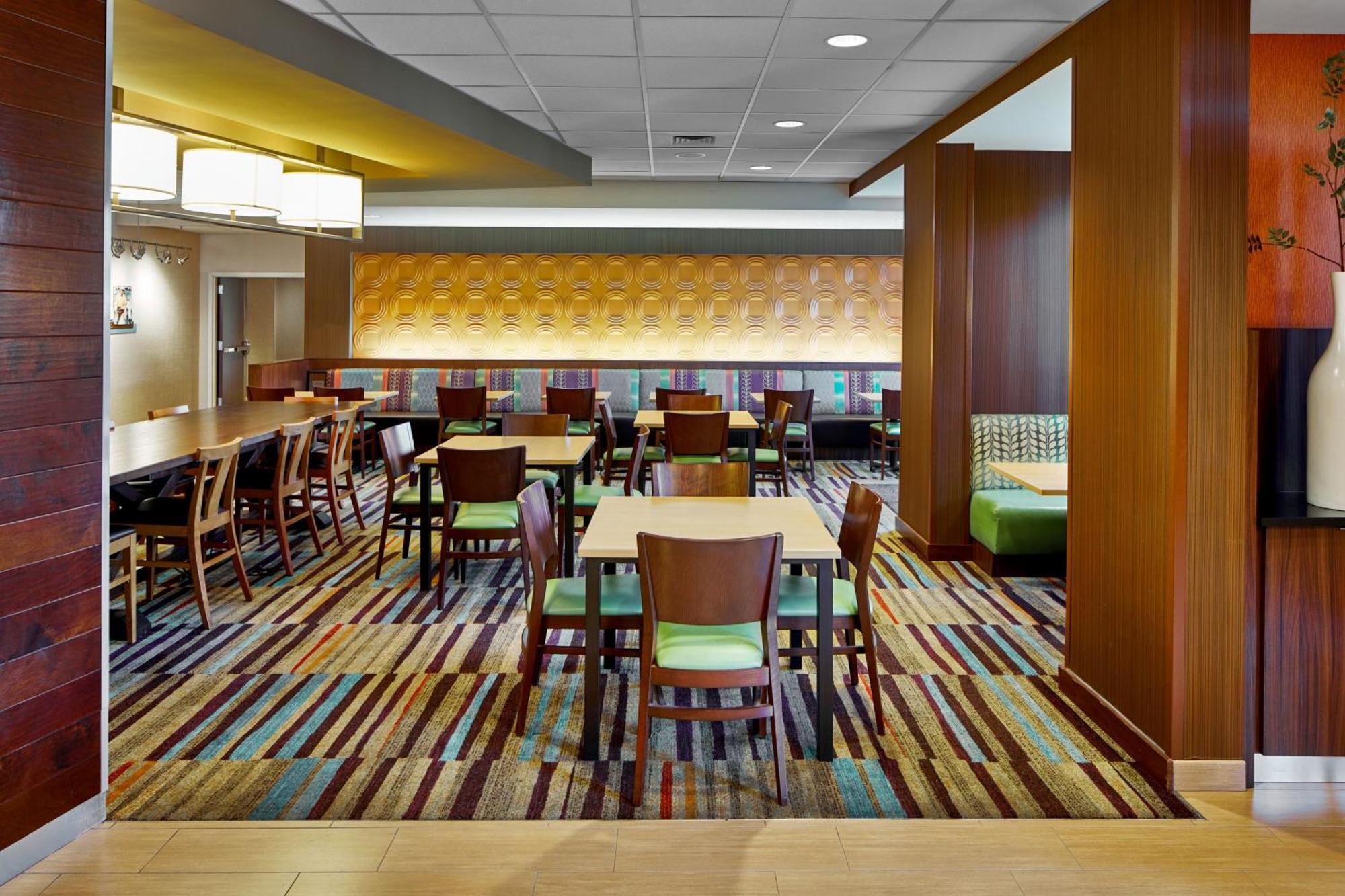 Fairfield Inn & Suites By Marriott Atlanta Lithia Springs Exterior foto
